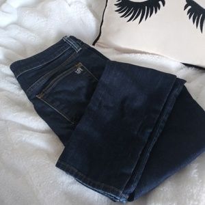 👖